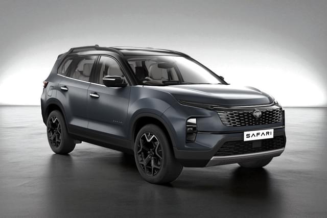 Tata Safari Daytona Grey Color Image